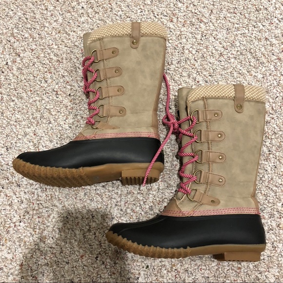 esprit snow boots